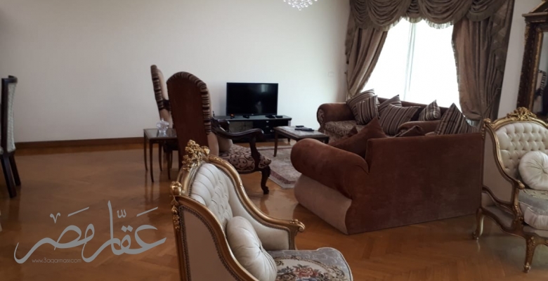 شقه للبيع بمدينه نصر