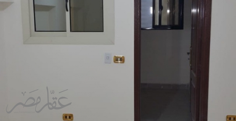 شقة تصلح سكنى او ادارى بموقع حيوى بالسادس من اكتوبر