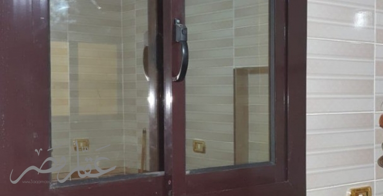 شقة تصلح سكنى او ادارى بموقع حيوى بالسادس من اكتوبر