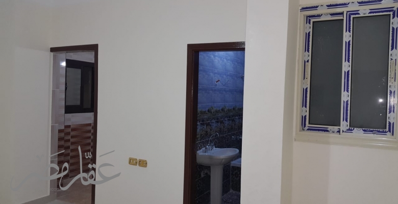 شقة تصلح سكنى او ادارى بموقع حيوى بالسادس من اكتوبر