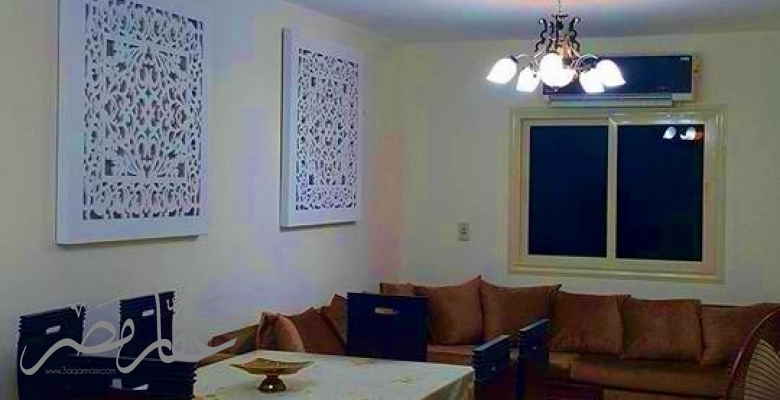 شقه في اشجار سيتي  ١١٥ متر و معاها روف ٥٠ متر