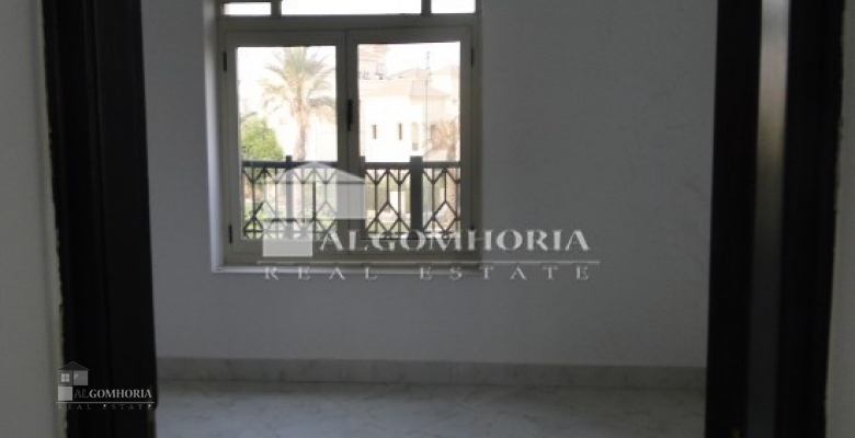 Villa 600.00 for sale M2 in Giza, 6th of october
