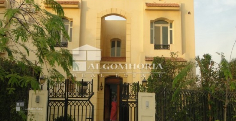 Villa 600.00 for sale M2 in Giza, 6th of october