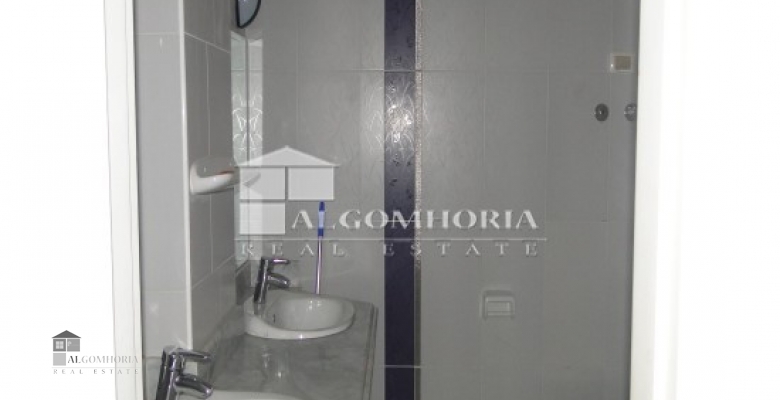 Villa 600.00 for sale M2 in Giza, 6th of october