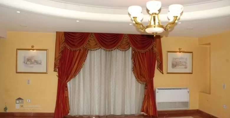 Unfurnished Apartment for rent 320.00 M2 in Cairo, Maadi