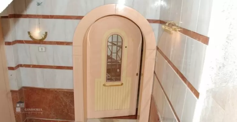 Unfurnished Apartment for rent 320.00 M2 in Cairo, Maadi