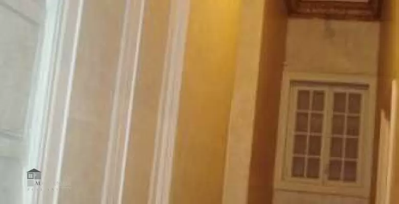 Unfurnished Apartment for rent 310.00 M2 in Cairo, Heliopolis