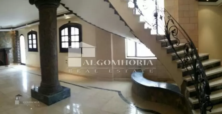Duplex 440.00 for sale M2 in Cairo, Tagamoa El Khames