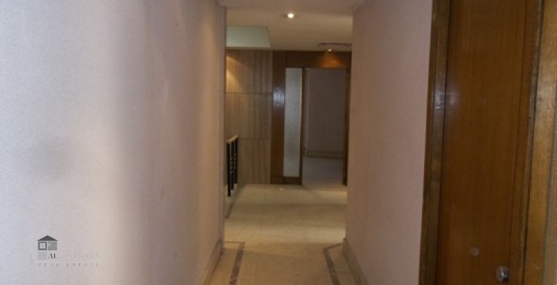 Office Space 1500.00 for sale M2 in Cairo, Mohandessen