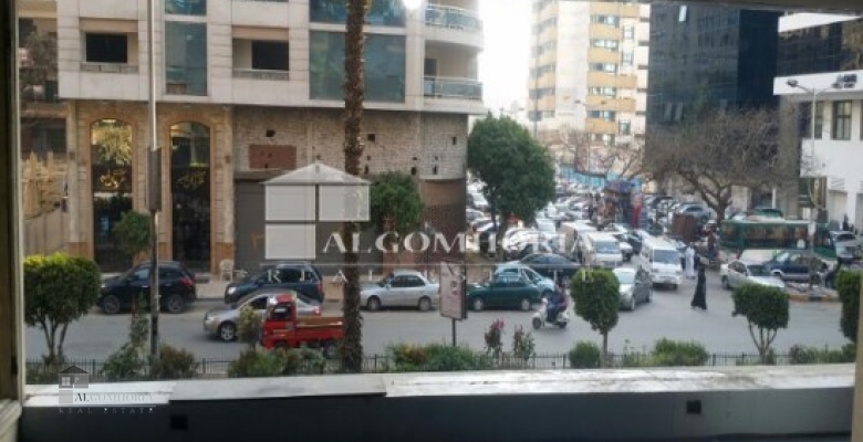 محل للبيع - المهندسين