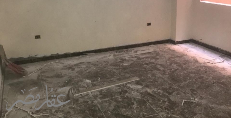 شقة بعمارة جديدة بموقع حيوى جدا بالمهندسين للبيع