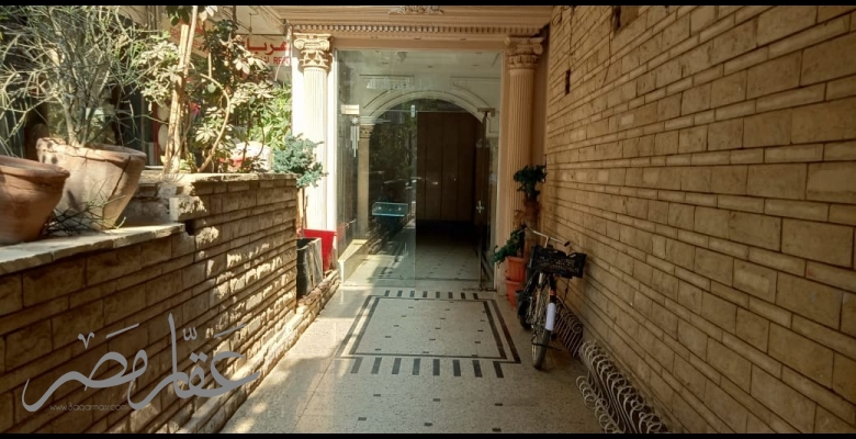 دوبلكس بسلم داخلى للبيع بأرقى مناطق المعادى