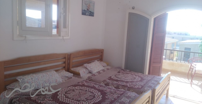 فيلا دورين ترى البحر وحمام السباحة وحديقة كبيرة للبيع بسعر مغرى