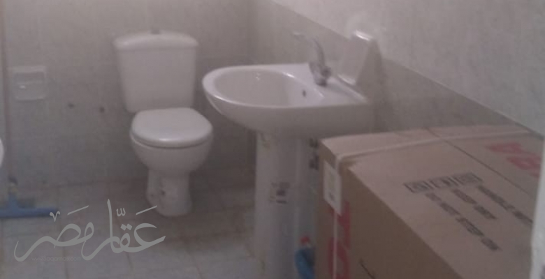 فيلا دورين ترى البحر وحمام السباحة وحديقة كبيرة للبيع بسعر مغرى