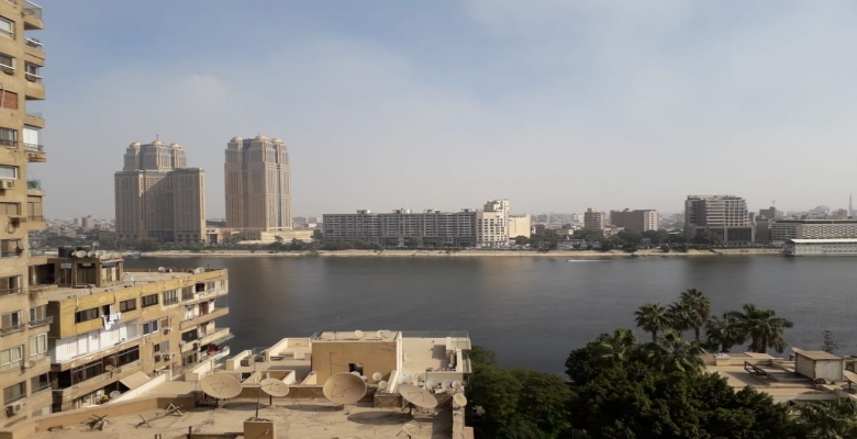 شقه للبيع تطل علي النيل -  بالزمالك - Apartment for sale overlooking the Nile - in Zamalek.