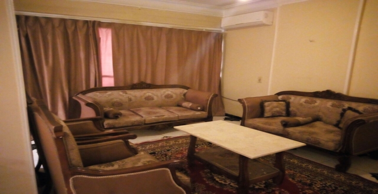 شقة للبيع بالدقي - (امين الرافعي) - ميدان المساحة