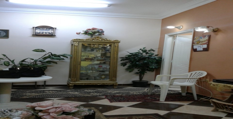 شقه للبيع بموقع متميز في حلوان