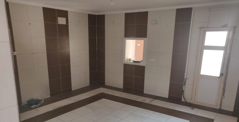 فرصة شقة بموقع متميز بامتداد الامل