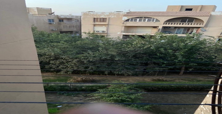 شقه للبيع بالتجمع الخامس