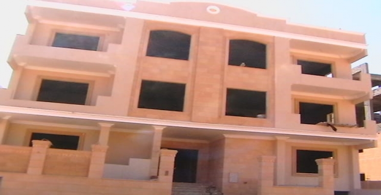 شقة للبيع في التجمع الخامس، القرنفل 1