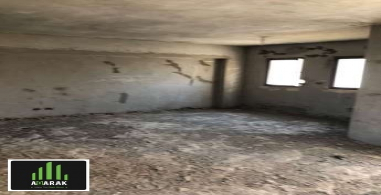 بحي الاشجار للبيع بينت هاوس ٢٠٢م٢ + روف ٧٥ م نصف تشطيب على المحارة بلدور الخامس