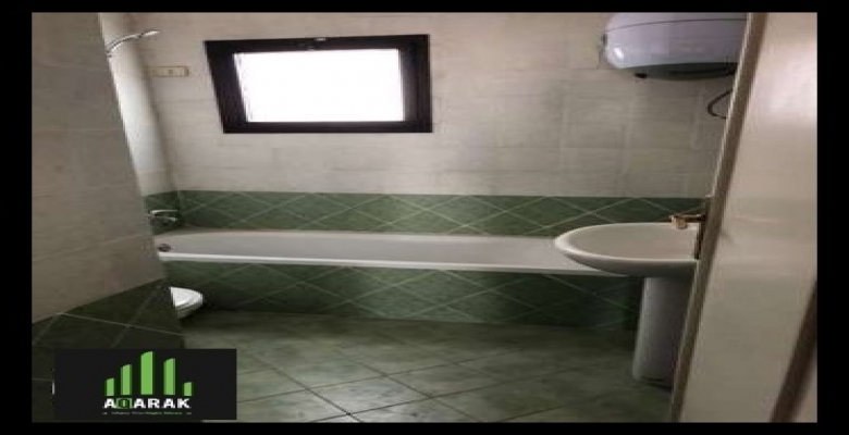 شقه للتمليك تشطيب الشركه مساحه  160متر كمبوند حي الاشجار 6 اكتوبر