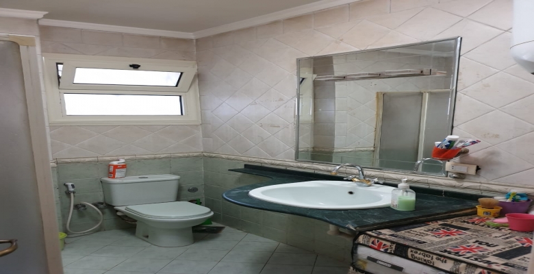 شقة للبيع بجوار النادي الاهلي بمدينة نصر