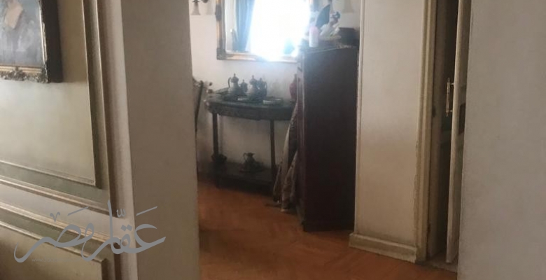 شقة للبيع تدخلها الشمس من جميع الجهات بموقع متميز بالمهندسين 