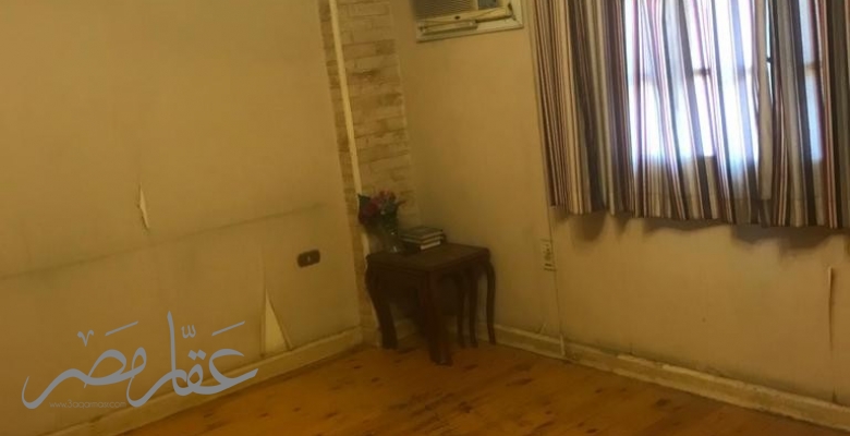 شقة للبيع تدخلها الشمس من جميع الجهات بموقع متميز بالمهندسين 