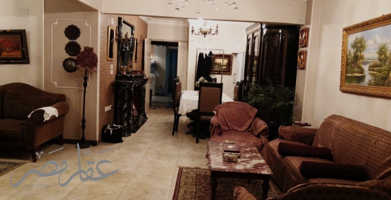 شقة الترا سوبر لوكس للبيع بموقع حيوى بالهرم 