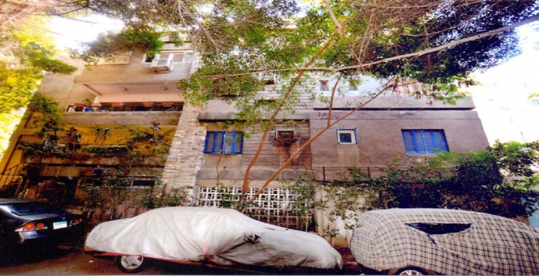 عمارة للبيع مع تصريح بالهدم بموقع متميز بالمهندسين على ناصية