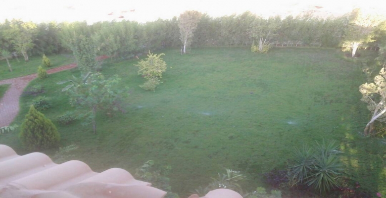  فيلا توينز على الطراز الكلاسيكي اليوناني ويتوسطهم حمام سباحة ( ويمكن فتحهم فيلا واحده كبيره )