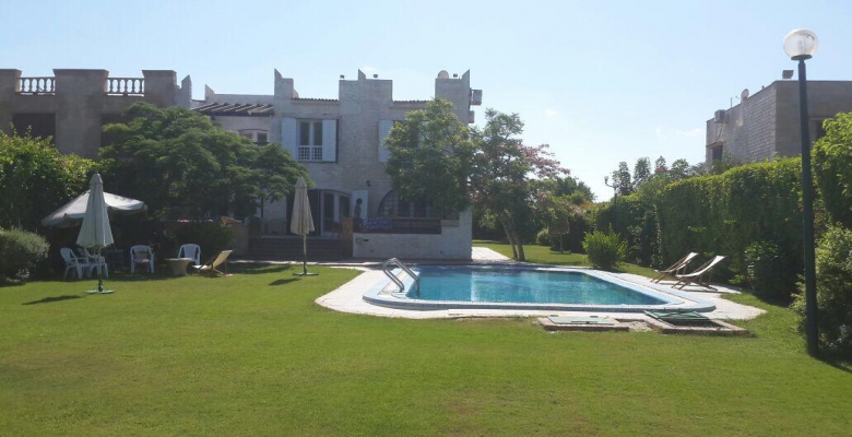 فيلا سوبر لوكس للبيع بمارينا 