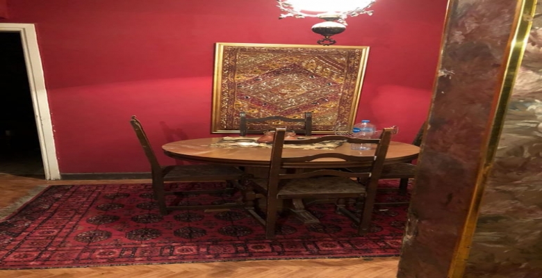 شقة للبيع على شارع رئيسى بالدقى