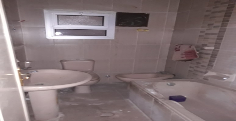 شقة للبيع بالدقي تشطيب لوكس