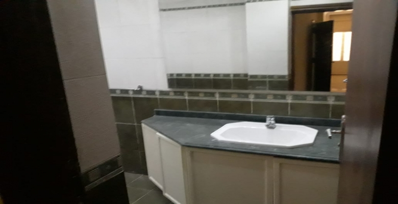 شقة 370 متر للبيع بافضل شوارع الزمالك