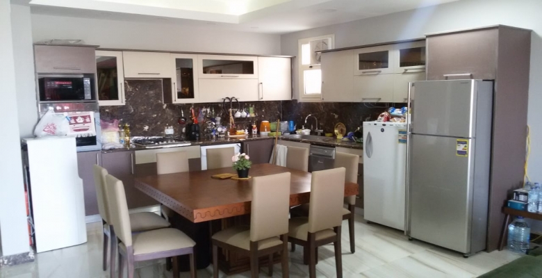 شاليه للبيع بهاسيندا باى بحديقة خاصة 200 متر