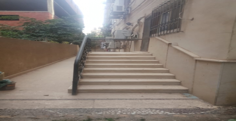 شقه للبيع في حدائق الاهرام 