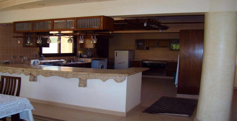 فيلا للبيع الطريق الصحراوى - وادى النخيل