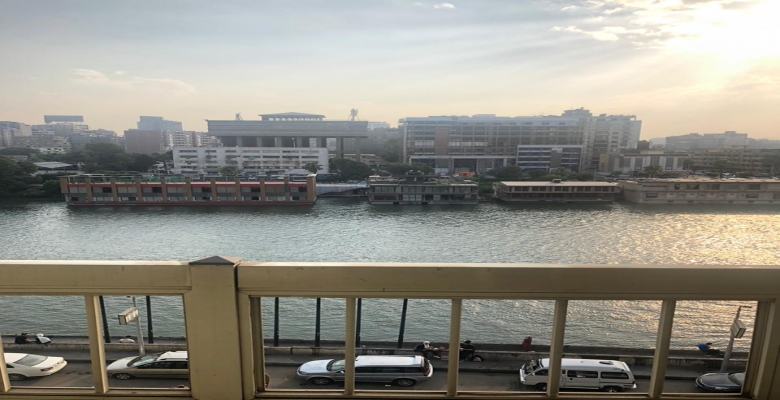 شقة للايجار مفروشة فرش حديث اطلالة علي النيل من كل الجوانب  تشطيب الترا سوبر لوكس في برج  ام كلثوم  .ابو الفدا الزمالك