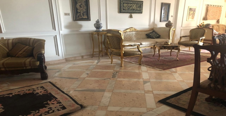 شقة للايجار مفروشة فرش حديث اطلالة علي النيل من كل الجوانب  تشطيب الترا سوبر لوكس في برج  ام كلثوم  .ابو الفدا الزمالك