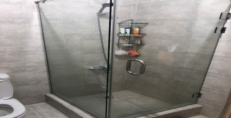 شقه للبيع بميدان لبنان بالفرش