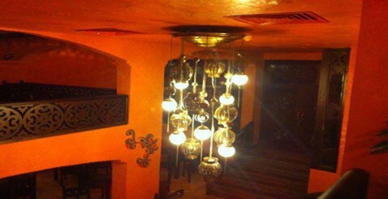 مطعم مجهز بالكامل ورخصه سياحيه بأرقي اماكن الزمالك