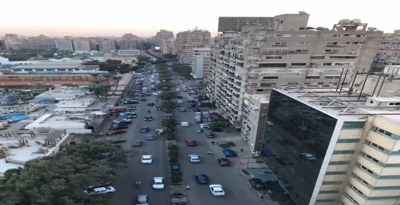 شقه للبيع في الدقى امام نادي الصيد ومحي الدين ابو العز