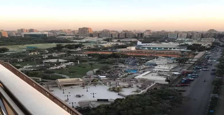 شقه للبيع في الدقى امام نادي الصيد ومحي الدين ابو العز