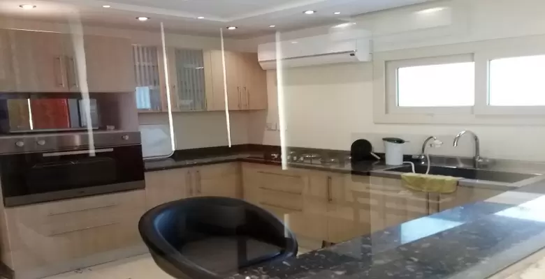 شقه مفروشه للايجار و البيع بالتجمع الخامس