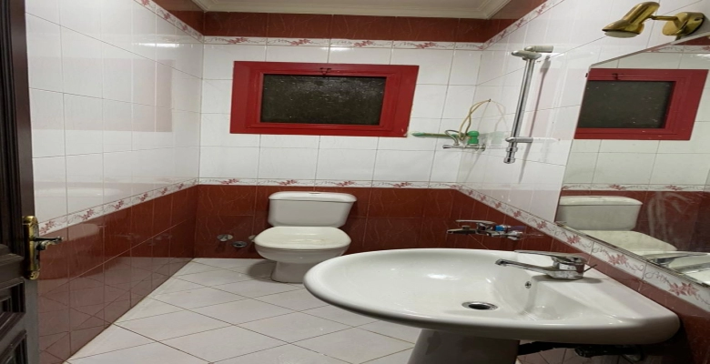 شقة للبيع أو الايجار بالمهندسين