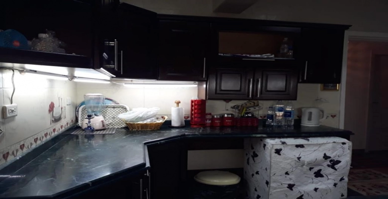 شقه للبيع في الدقي شارع مصدق