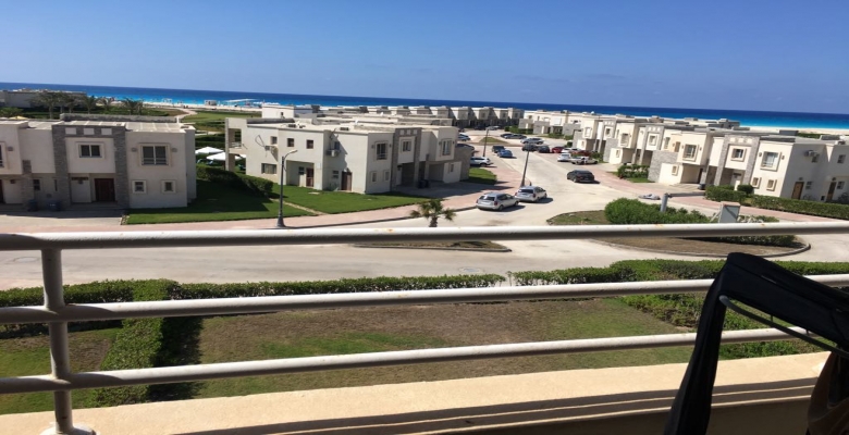 شاليه للبيع 2غرفه في امواج - بالساحل الشمالى