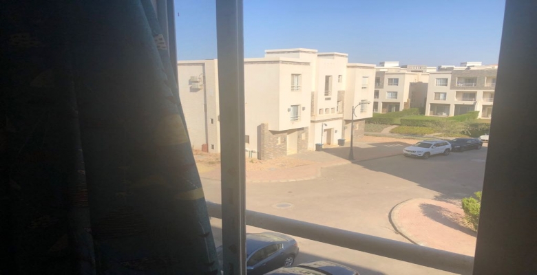 شاليه للبيع 2غرفه في امواج - بالساحل الشمالى